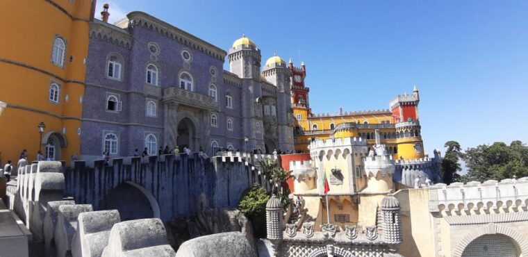 from-lisbon-sintra-private-tour-half-day-in-a-premium-car