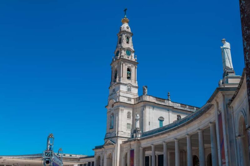From Lisbon: Small Group to Fátima, Batalha, Nazaré & Óbidos - Practical Tips