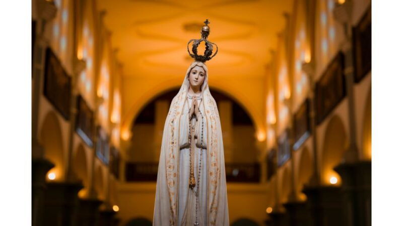 from-lisbon-t-fatima-3h-luxury-private-tour