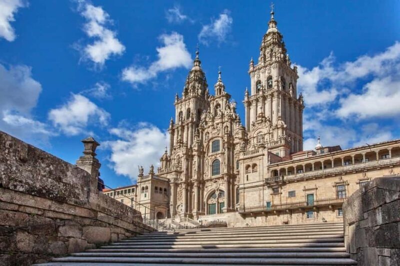 From Lisbon: To Santiago de Compostela Day Trip with Fatima - The Itinerary Breakdown