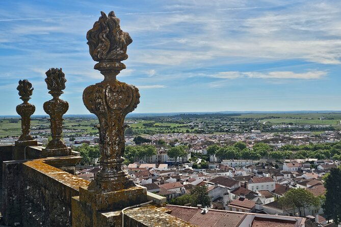 from-lisbon-to-the-discovery-of-evora-and-arraiolos