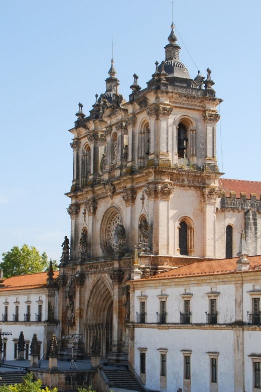 from-lisbon-tour-fatima-batalha-alcobaca-nazare-obidos
