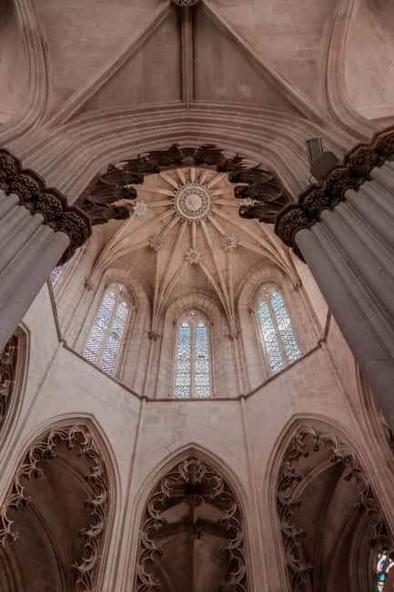 From Lisbon: Tour of Fatima, Nazaré, and Óbidos with an English-speaking tour guide - Key Points