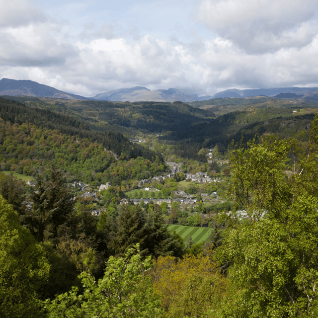 from-liverpool-north-wales-and-caernarfon-castle-tour