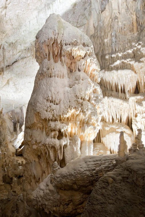 from-ljubljana-postojna-cave-and-predjama-castle-tour
