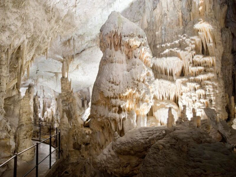 from-ljubljana-postojna-cave-predjama-castle-half-day