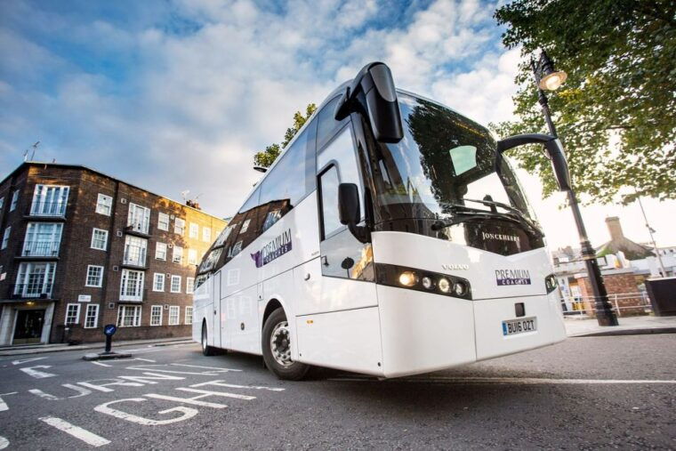 from-london-day-trip-to-downton-abbey-oxford-and-bampton