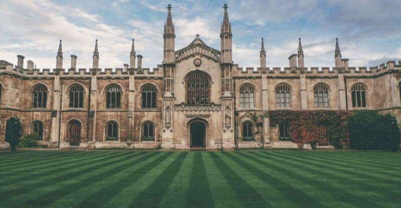 from-london-oxford-and-cambridge-guided-day-tour