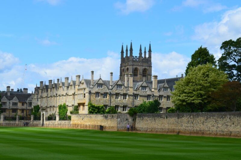 from-london-oxford-highlights-private-half-day-guided-tour