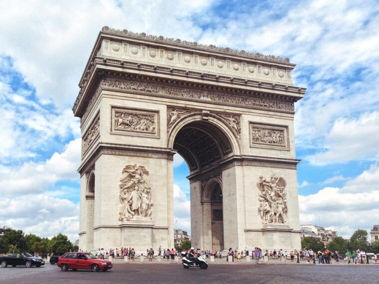 from-london-paris-tour-with-sightseeing-bus-lunch-cruise