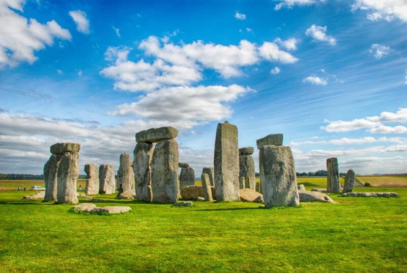 from-london-stonehenge-bath-and-windsor-private-car-tour