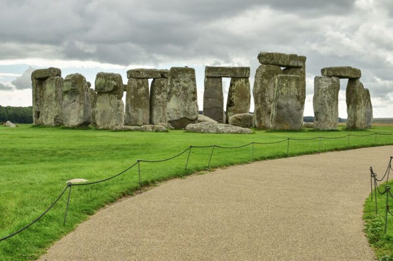 from-london-stonehenge-morning-day-trip-with-admission