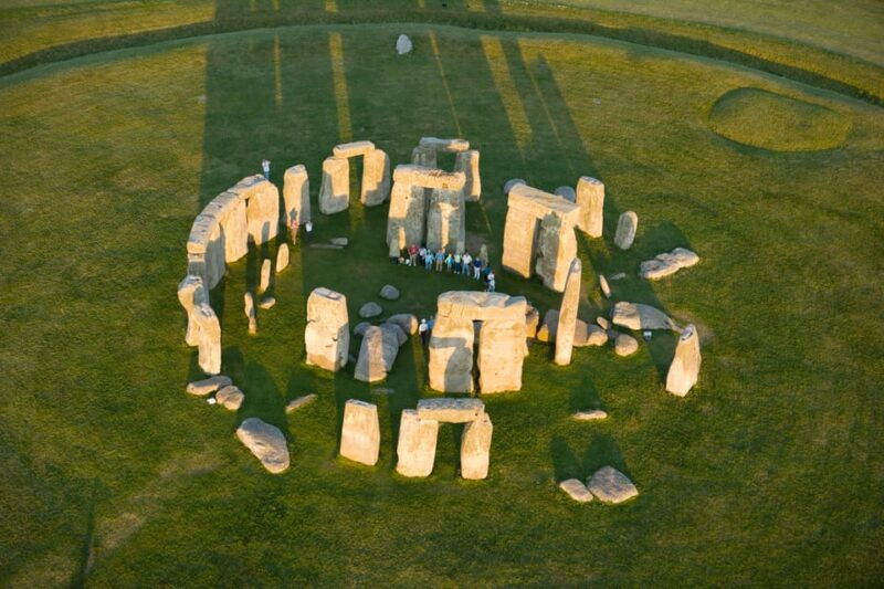 from-london-stonehenge-summer-solstice-sunrise-shuttle