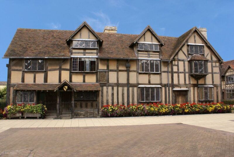 from-london-warwick-castle-stratford-oxford-day-tour