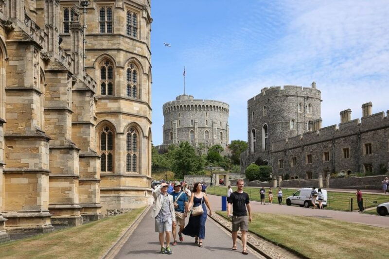 from-london-windsor-castle-afternoon-sightseeing-tour