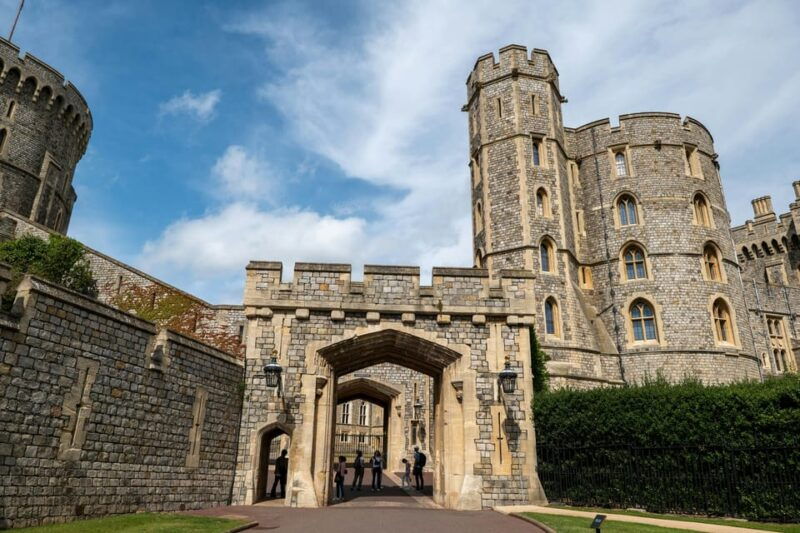 from-london-windsor-castle-full-day-guided-tour