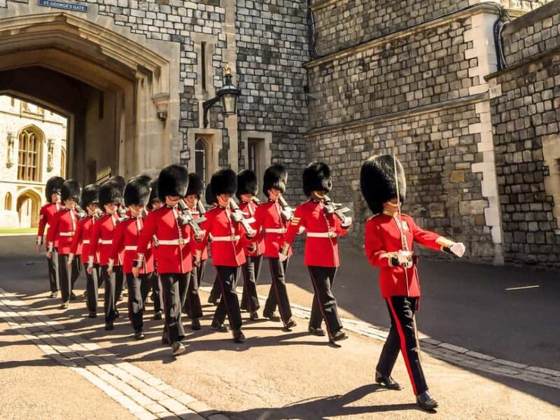 From London: Windsor Castle Half-Day Tour with Entry Ticket - Key Points