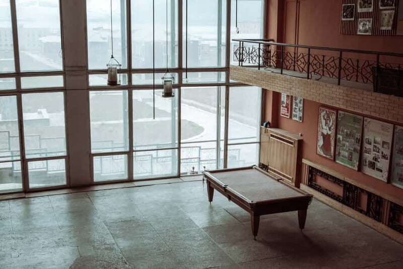 From Longyearbyen: Pyramiden Private Photo Tour w/ Transfer - Practical Considerations