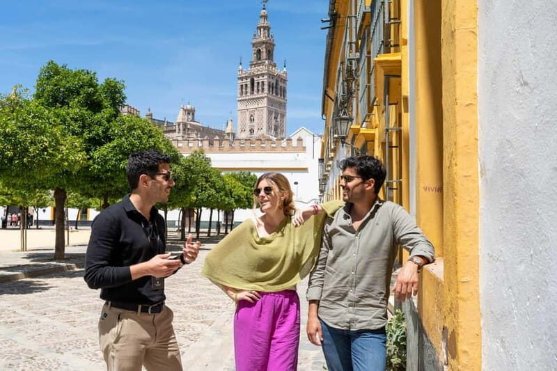 From Madrid: Best of Sevilla Day Tour with Train Transfers - First Impressions in Sevilla: A City of Contrasts