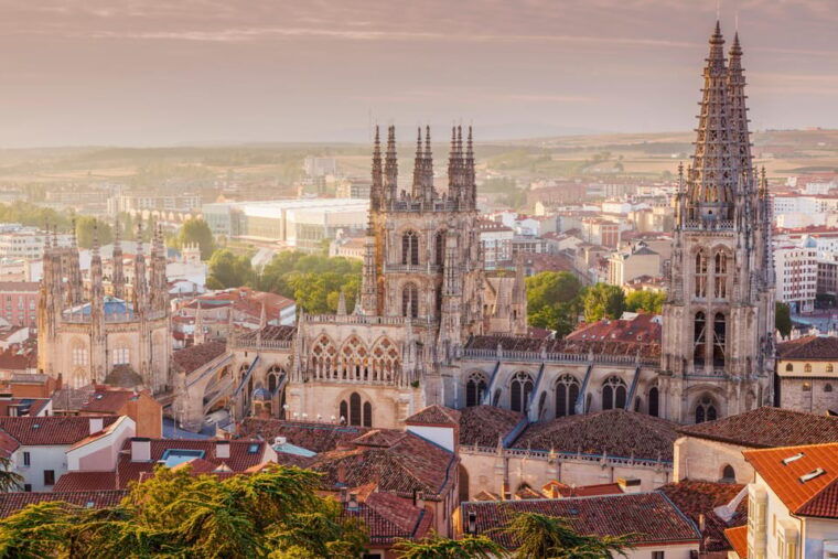 from-madrid-day-trip-to-toledo-and-don-quixote-windmills