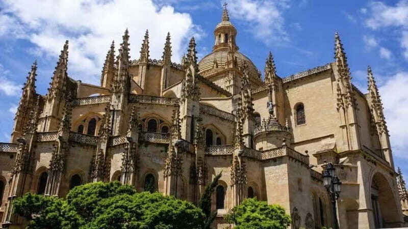 From Madrid: Excursion to Toledo and Segovia, two most visited destinations - Discovering Toledo: The City of Three Cultures