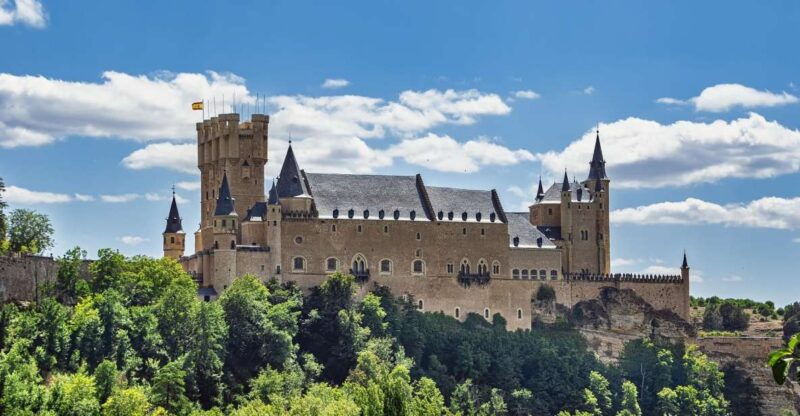from-madrid-segovia-highlights-private-half-day-tour