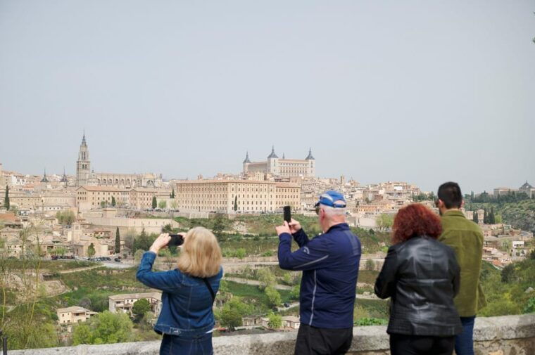 from-madrid-toledo-with-3-monuments-and-optional-cathedral