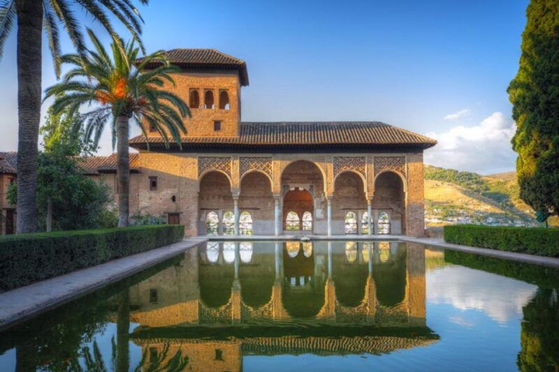 from-malaga-alhambra-and-royal-chapel-with-entry-tickets