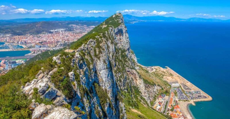 from-malaga-and-costa-del-sol-gibraltar-sightseeing-tour
