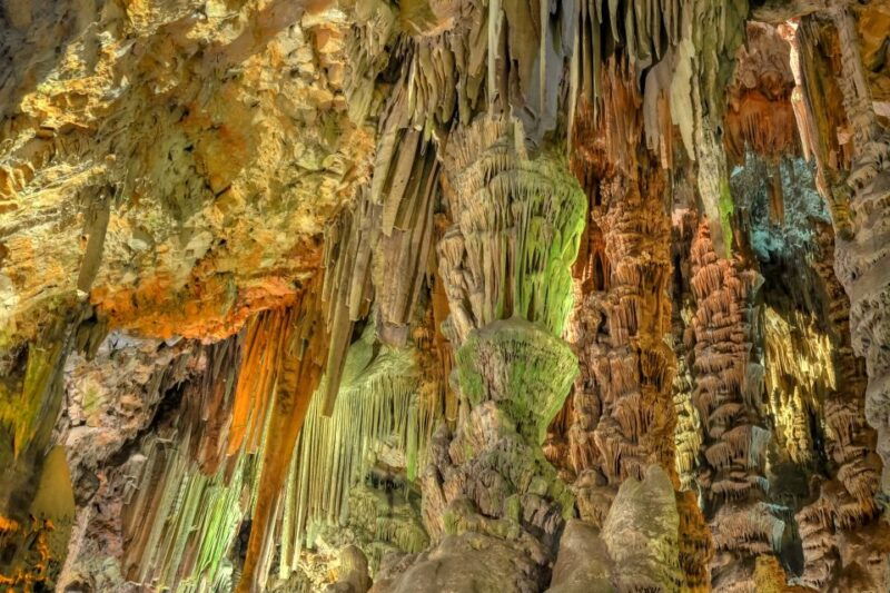from-malaga-and-costa-del-sol-gibraltar-sightseeing-tour