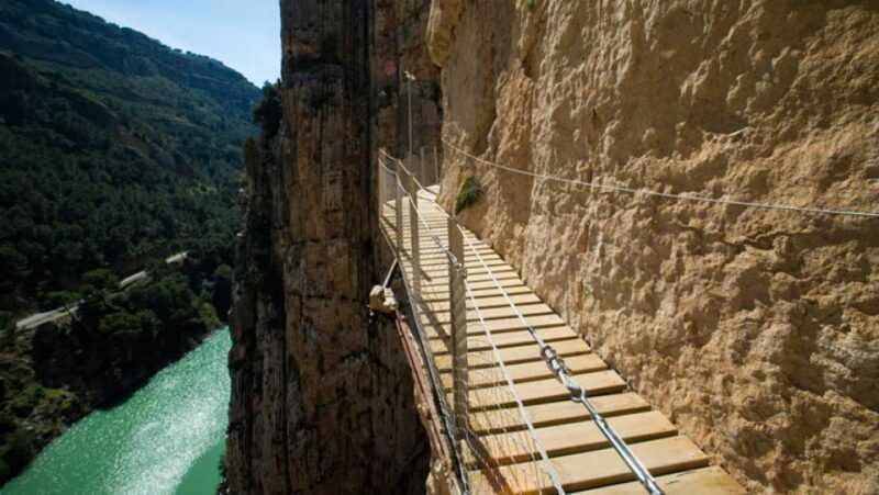from-malaga-caminito-del-rey-private-guided-tour