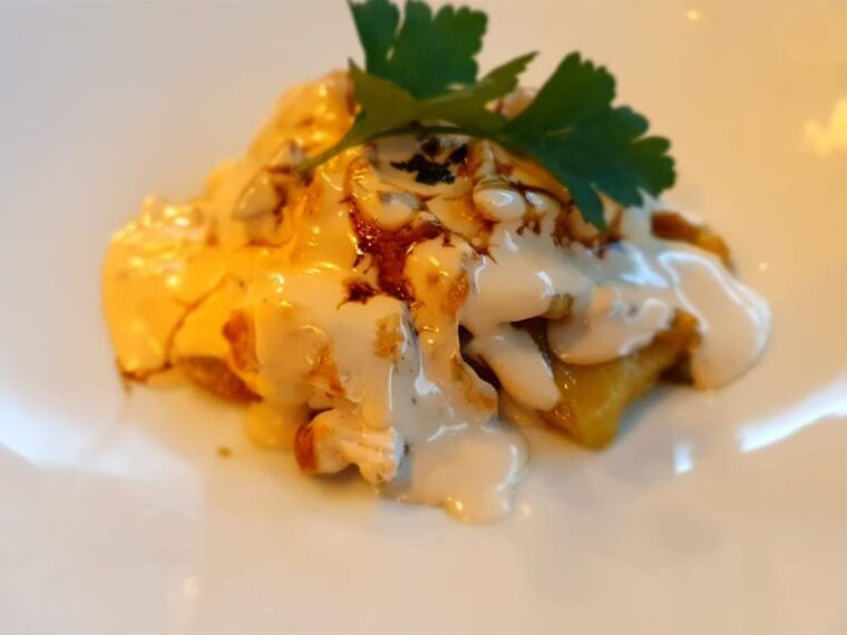from-malaga-caminito-del-rey-white-village-tour-tapas