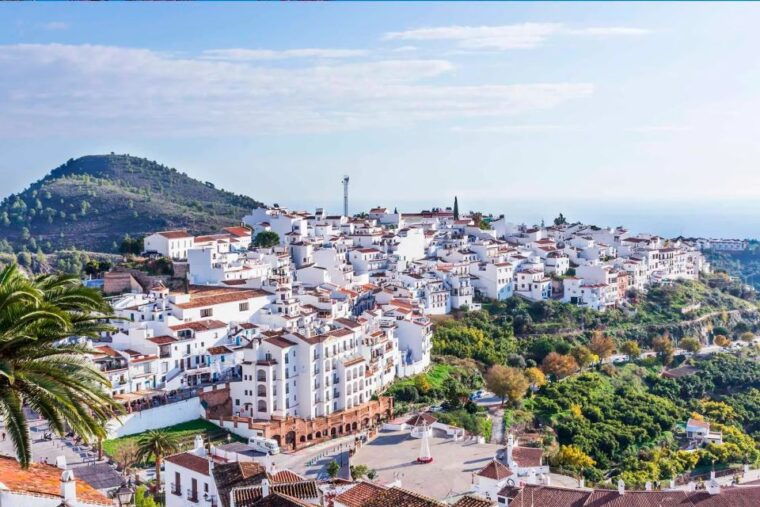from-malaga-caves-of-nerja-nerja-and-frigiliana-day-tour