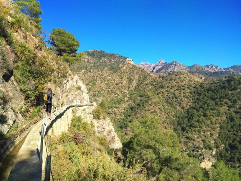from-malaga-frigiliana-hiking-tour-with-wine-appetizers