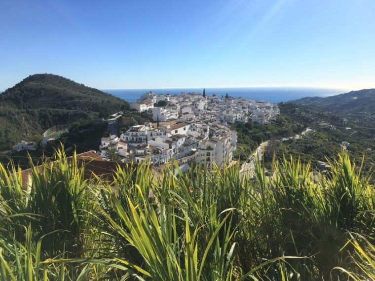 from-malaga-frigiliana-hiking-tour-with-wine-appetizers