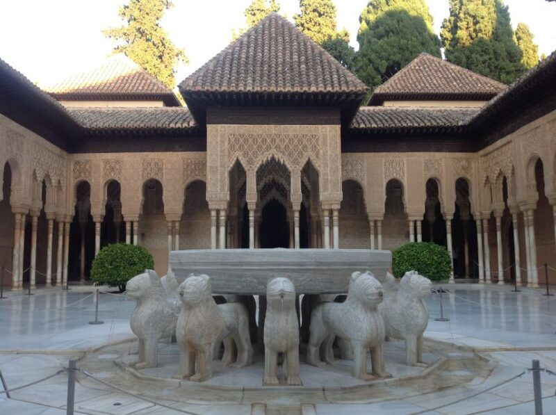 from-malaga-granada-full-day-trip-with-alhambra