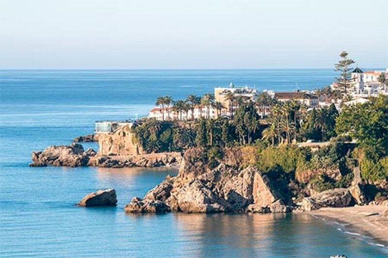 from-malaga-private-guided-day-trip-to-nerja-and-frigiliana