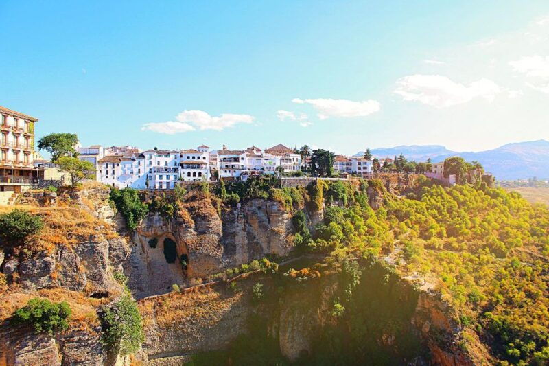 from-malaga-private-tour-of-ronda-with-stop-in-setenil