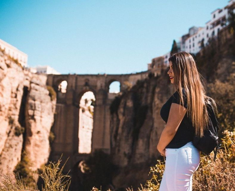 from-malaga-ronda-setenil-de-las-bodegas-guided-day-trip