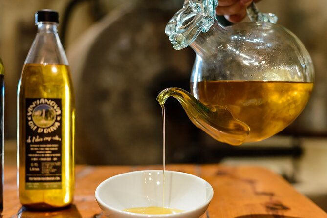 from-malaga-ronda-wine-olive-oil-tasting-premium-small-group