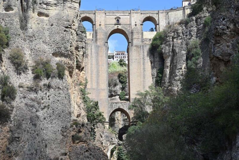 From Malaga: Ronda y Setenil de la Bodegas Day Trip by coach - The Sum Up
