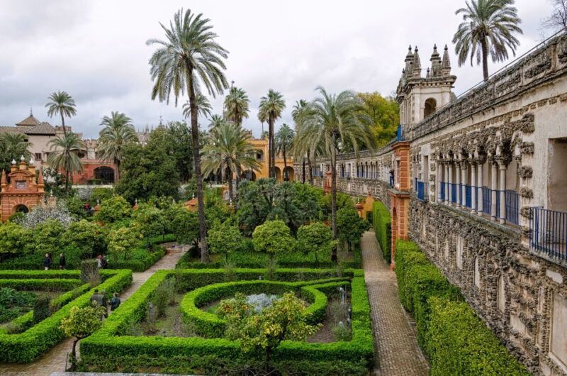 from-malaga-seville-private-tour-with-alcazar-and-cathedral