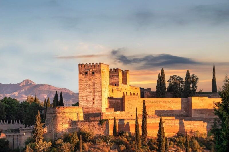 from-malaga-sunset-alhambra-tour-with-tickets