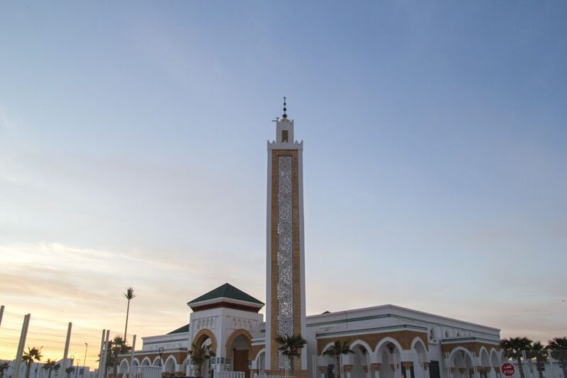 From Malaga: Tangier Private Day Trip with Ferry Tickets - Lunch and Local Flavor