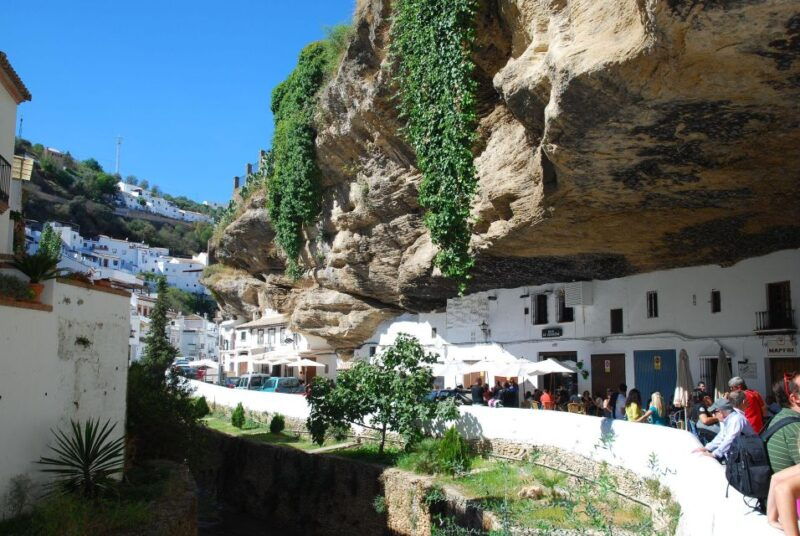 from-malagaprivate-tour-to-ronda-and-setenil-de-las-bodegas