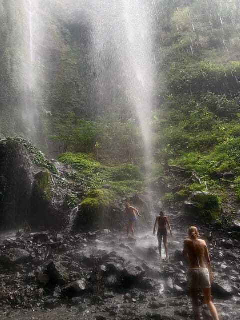 from-malang-surabaya-madakaripura-waterfall-guided-tour