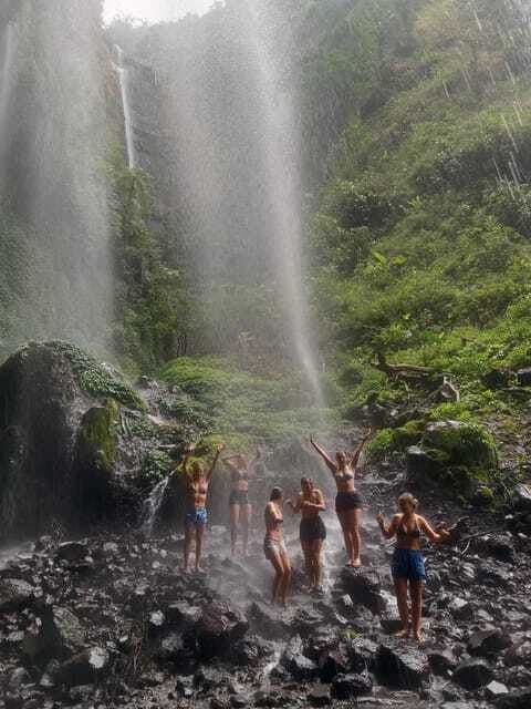 from-malang-surabaya-madakaripura-waterfall-guided-tour