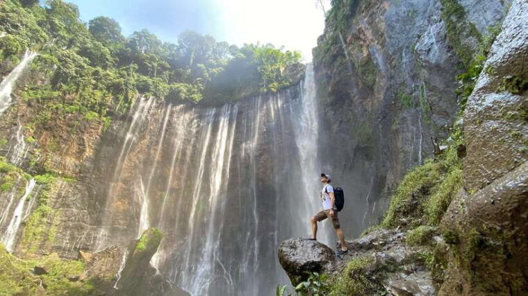 from-malang-tumpak-sewu-waterfall-day-trip-sharing