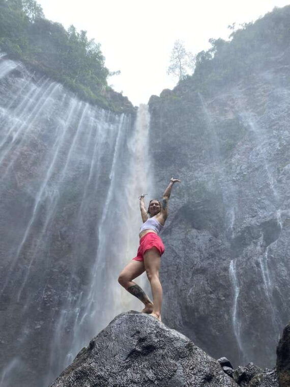 from-malang-tumpak-sewu-waterfall-day-trip-sharing