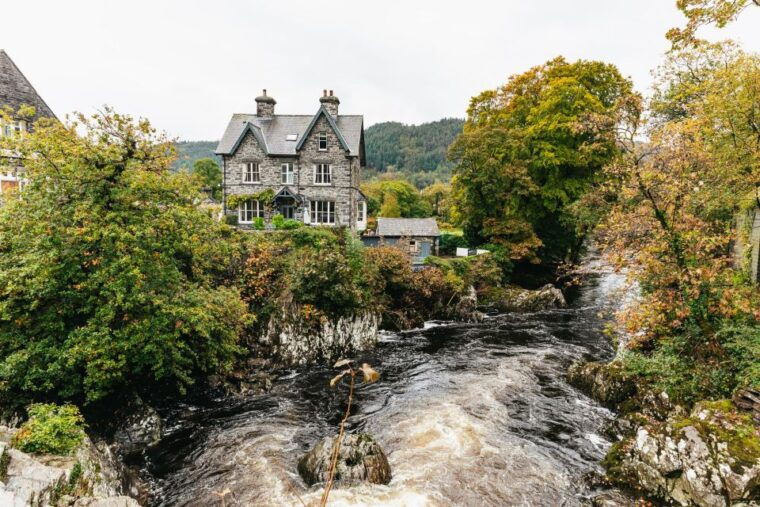from-manchester-north-wales-snowdonia-and-chester-tour